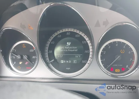 2011 Mercedes-Benz C 300 Luxury/Sport из США, поврежденный, VIN WDDGF5EB5BR140733